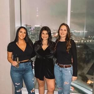 Meet your Posher, Hannah